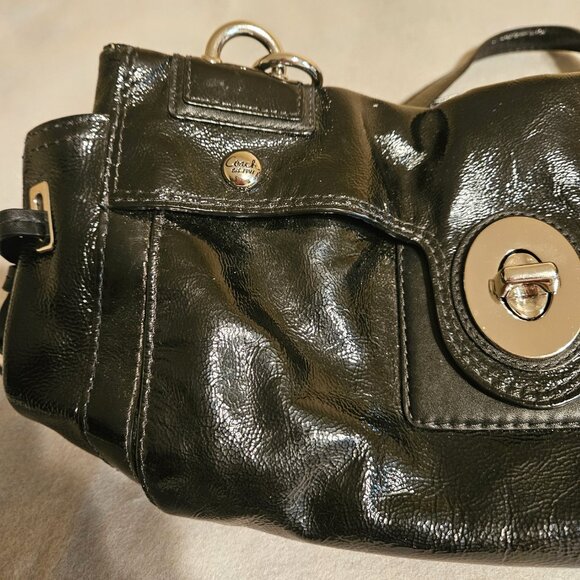 Coach Black Pantent Leather Handbag lots of pockets comes with Dust Bag - Picture 13 of 16